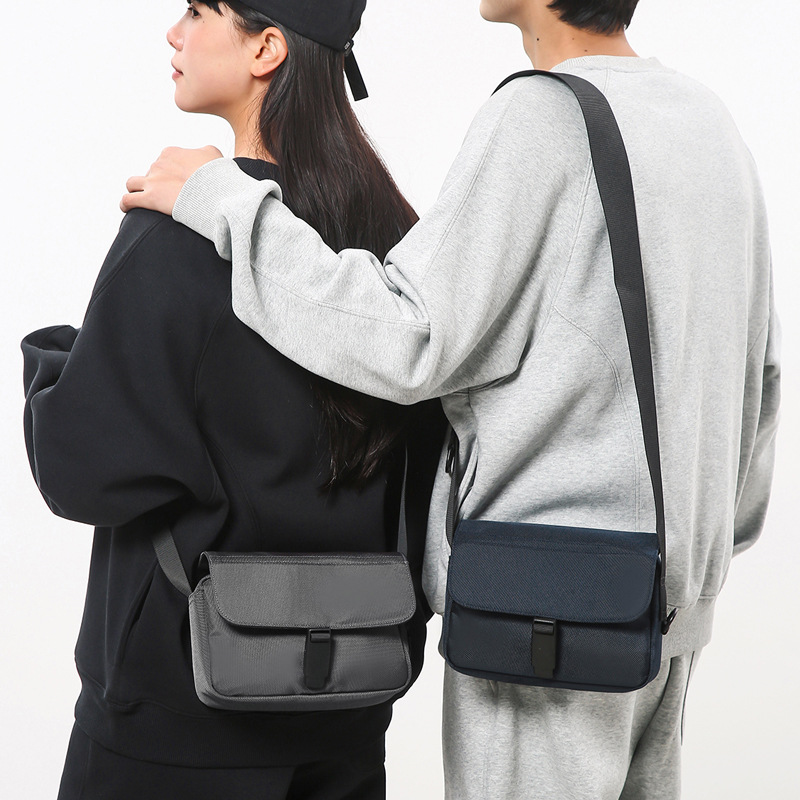 WEPOWER's new casual commuting single-shoulder crossbody bag features a large-capacity sports function, windproof and water-repellent cycling crossbody Specification drawing
