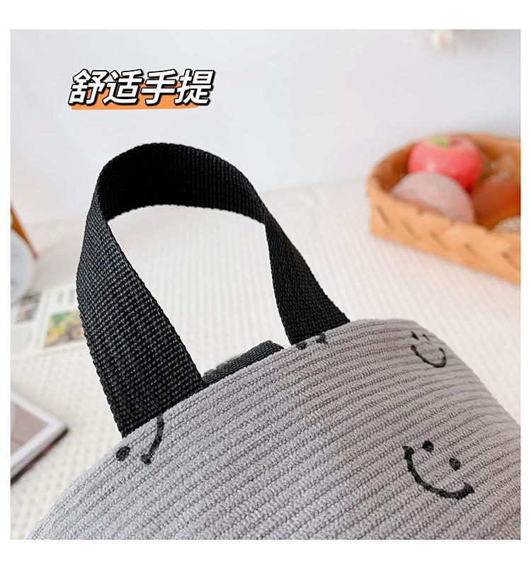 British-style versatile and cute single-shoulder mini crossbody bag 2023 new artistic and casual small bag backpack batch undefined