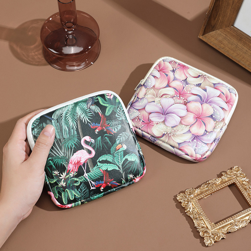 Van Gogh oil painting portable coin purse, headphones, data cable, storage small bag, lipstick bag, large capacity portable menstrual care bag for women Specification drawing