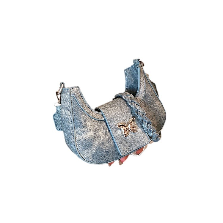 The 2024 new Korean-style Crescent Moon bag, a fashionable chain simple single-shoulder bag, and a niche and individualistic crossbody bag are selling well across cross-border markets Item Picture