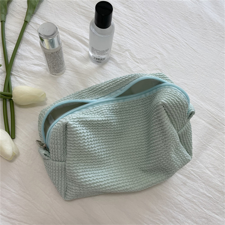 11089 Korean-style solid color pleated makeup bag, fresh and artistic pen case, ins Japanese-style storage bag, canvas stationery bag Item Picture