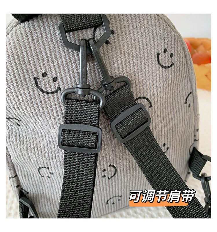 British-style versatile and cute single-shoulder mini crossbody bag 2023 new artistic and casual small bag backpack batch undefined
