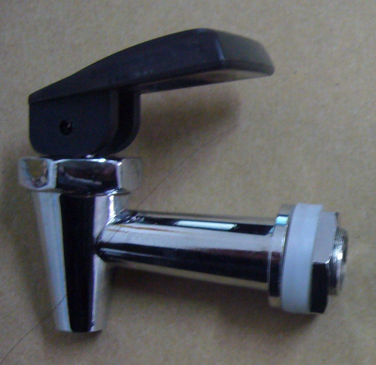 The manufacturer supplies 2-cent hot water faucets, tea canisters, hot water faucets, wine barrels, water boilers and water boilers for wholesale Specification drawing