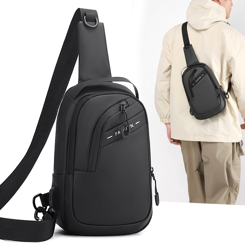 New cross-border chest bag for men, a high-end waterproof multi-functional backpack, an outdoor casual high-end men's crossbody bag full figure