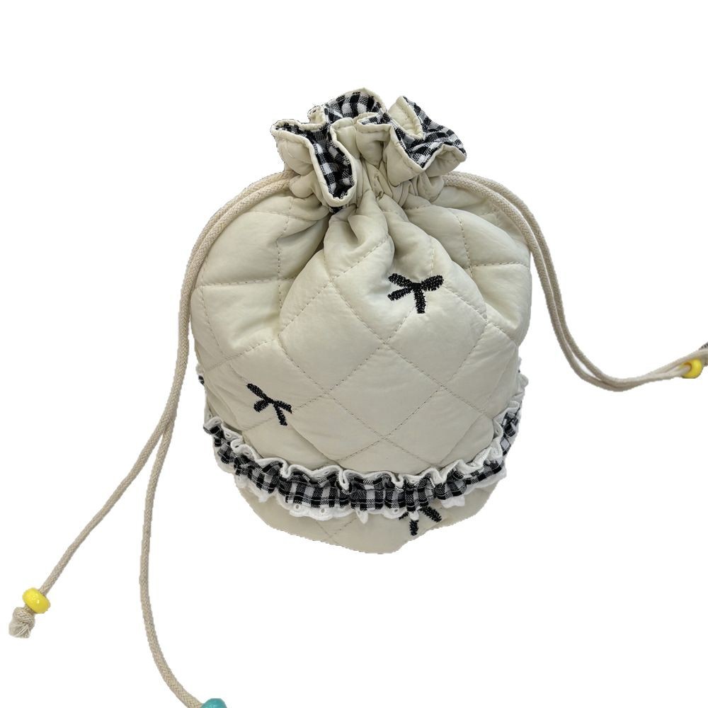 53102 Quilted cotton drawstring storage bag, Cosmetics drawstring bag, Travel portable accessories, coin purse, organizing bag Item Picture