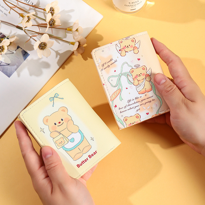 Butter Bear Cute card Bag and coin Purse two-in-one mini bag for girls, creative cartoon, simple and personalized, portable Application Scenario
