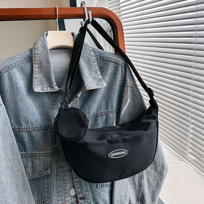 The 2024 new high-quality single-shoulder crossbody canvas bag for women, a popular and niche design dumpling bag for women Specification drawing