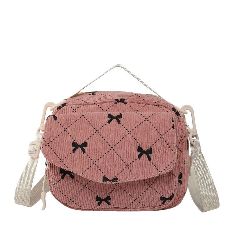 A versatile, inS-style new large-capacity girl's chest bag with a unique design sense and a bow-shaped sporty crossbody bag Item Picture
