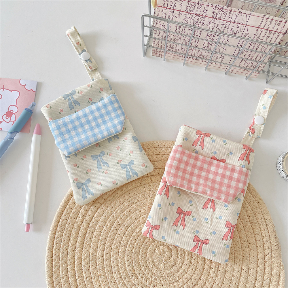 53172 Floral Print Nurse Pen case with chest pocket, portable double-layer pen cap storage and organization bag, stationery box details Picture