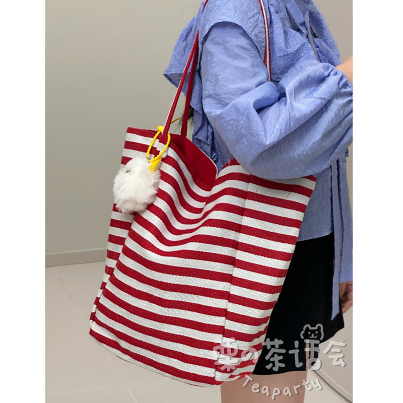 New striped canvas bag, Korean laid-back style tote bag, large-capacity casual single-shoulder bag for students, women details Picture