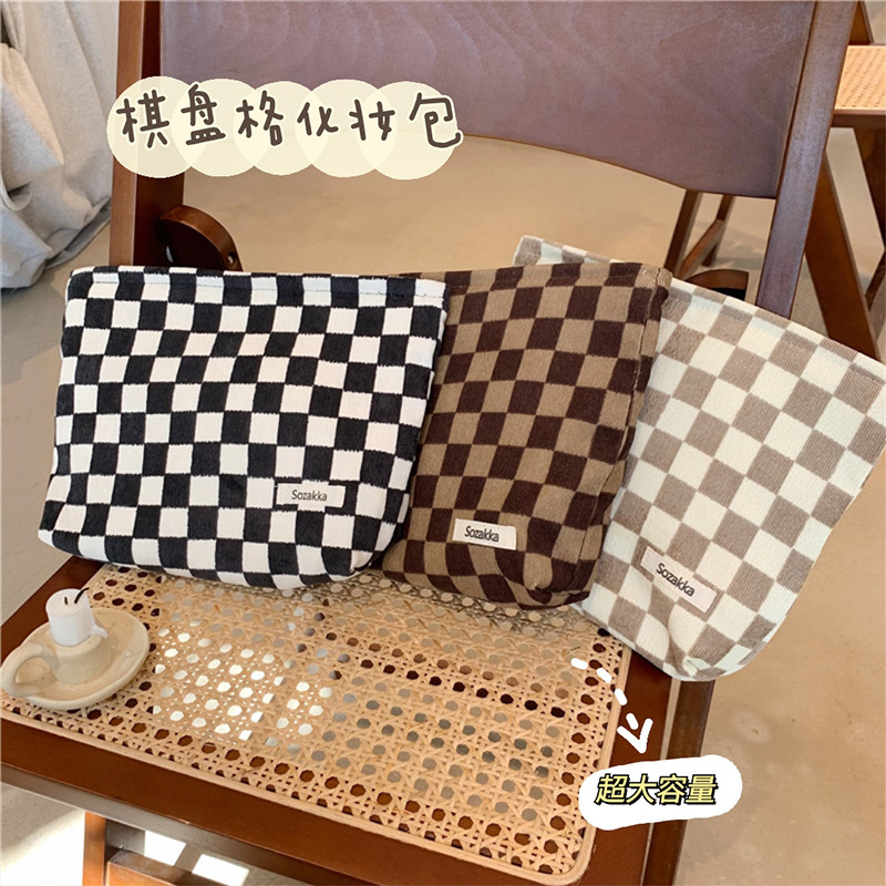111306 Portable corduroy checkered makeup bag for women, hand-held bag, portable toiletries, mobile phone storage bag full figure
