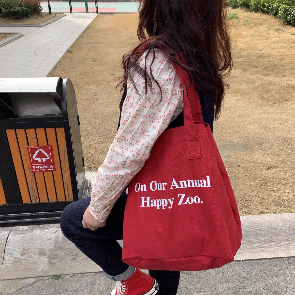 Korean-style large-capacity single-shoulder bag, versatile canvas handbag, casual student tote bag, fabric bag, laid-back style full figure