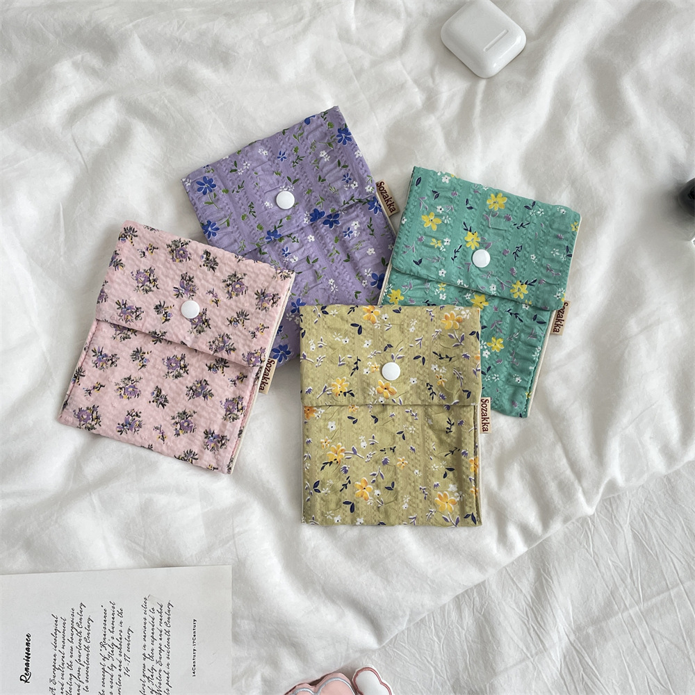 46211 ins Fresh Floral Sanitary Napkin Storage Bag, Portable small student bag, menstrual hygiene kit Specification drawing