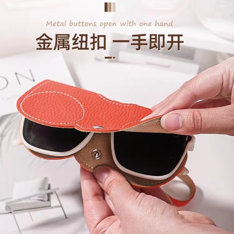 New pu sunglasses bag, portable glasses case, sunglasses protection case, cute glasses clip, simple women's glasses bag details Picture