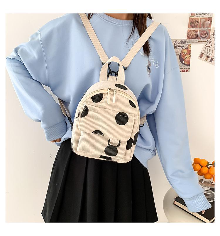 British-style cute and versatile mini single-shoulder small crossbody bag 2023 new style artistic and casual small backpack wholesale undefined