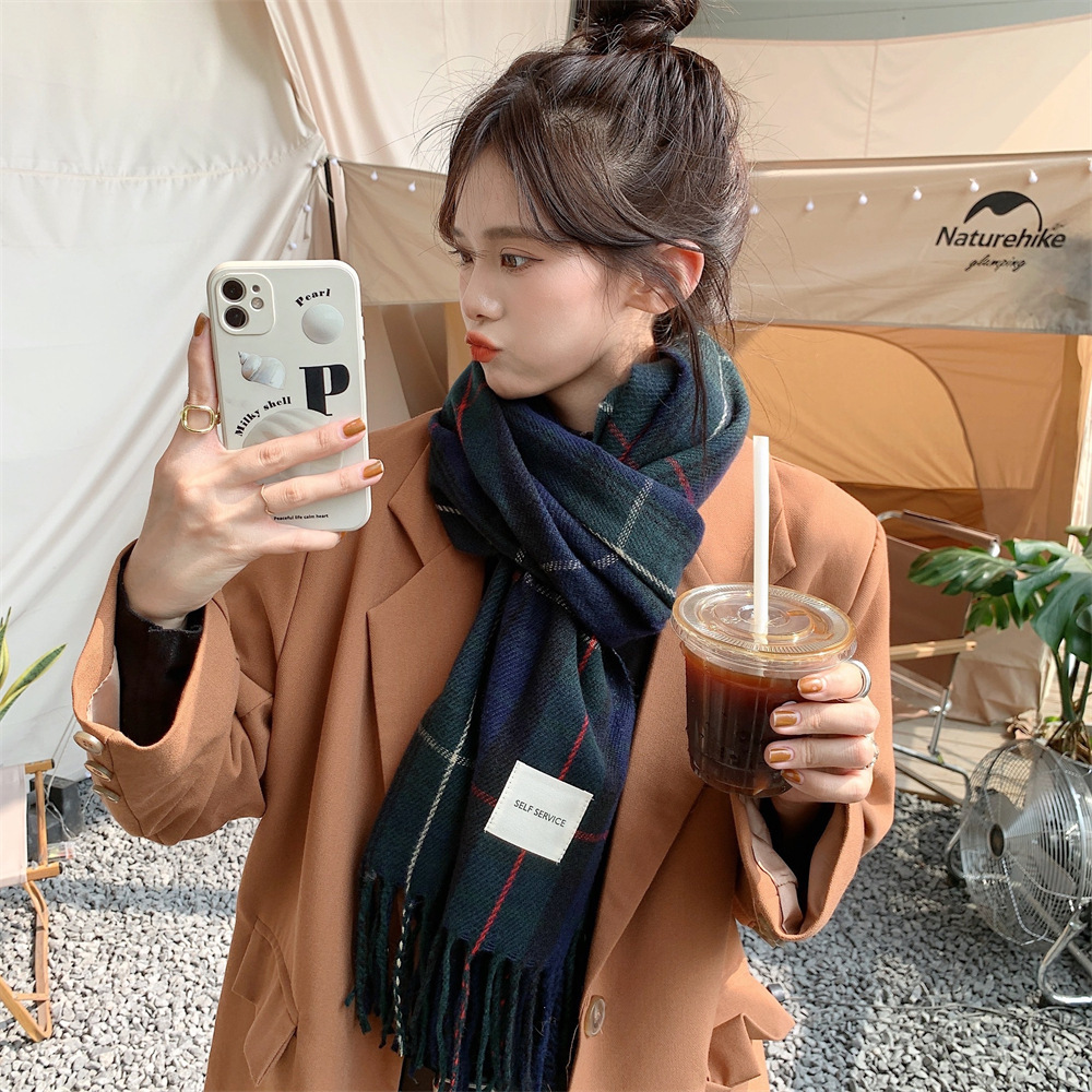 The 11144 autumn and winter new style of atmosphere retro checkered scarf is versatile, thickened, and student-style Korean style, warm, simple and trendy Item Picture