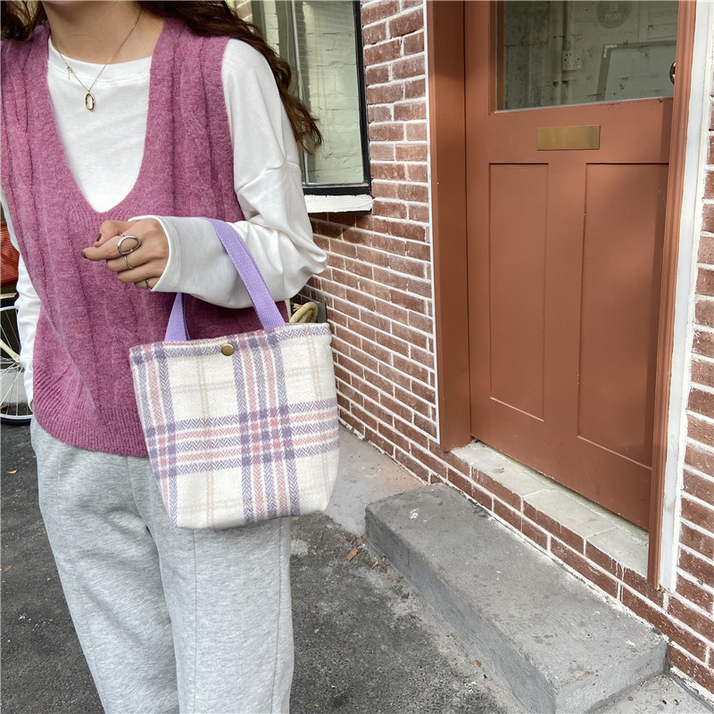 08181 Japanese and Korean minimalist ins woolen bento bag, artistic and fresh checkered handbag, striped retro women's bag Specification drawing
