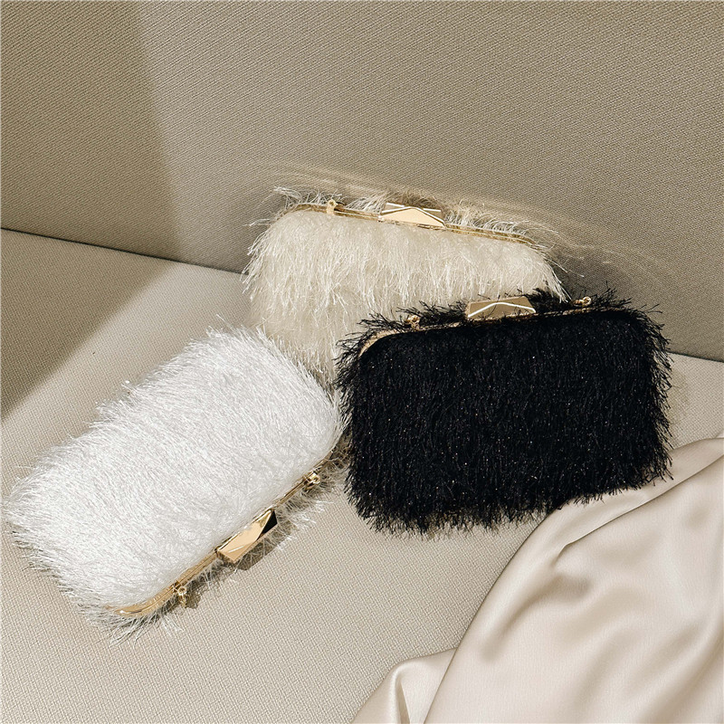 2025 New cross-border elegant dinner bag, single-shoulder hand-held lady's bag, acrylic bag, socialite style makeup box bag full figure