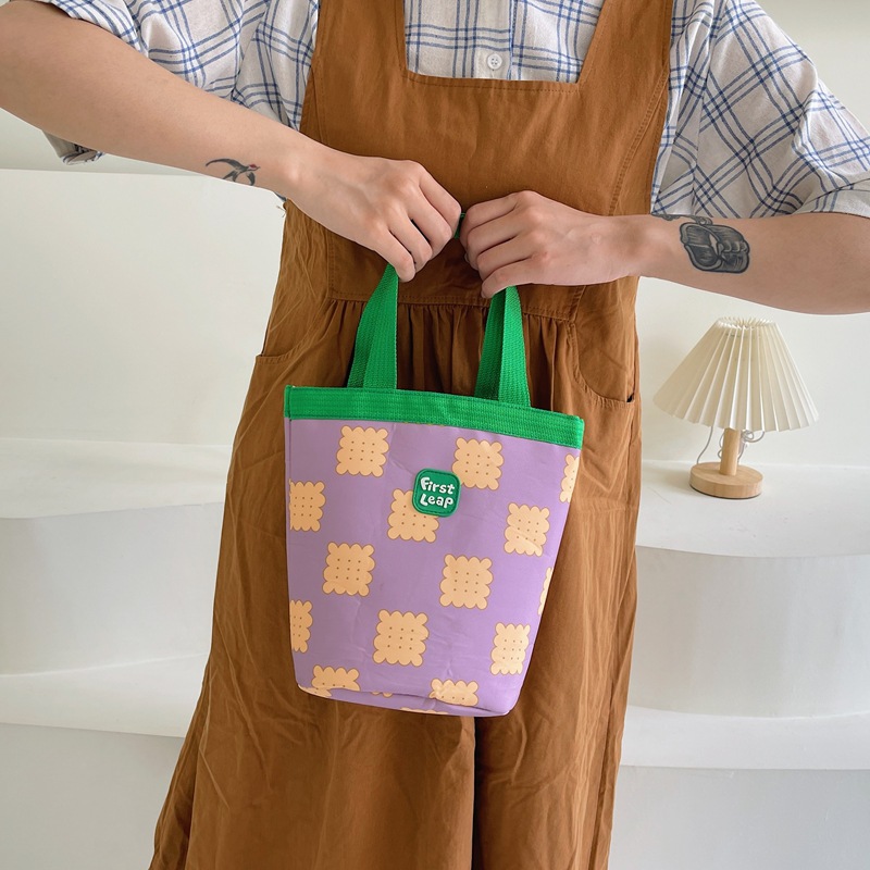 Korean original InS-style cute cookie bucket bag, high appearance level, mommy bag for going out, fresh and cute girl handbag details Picture