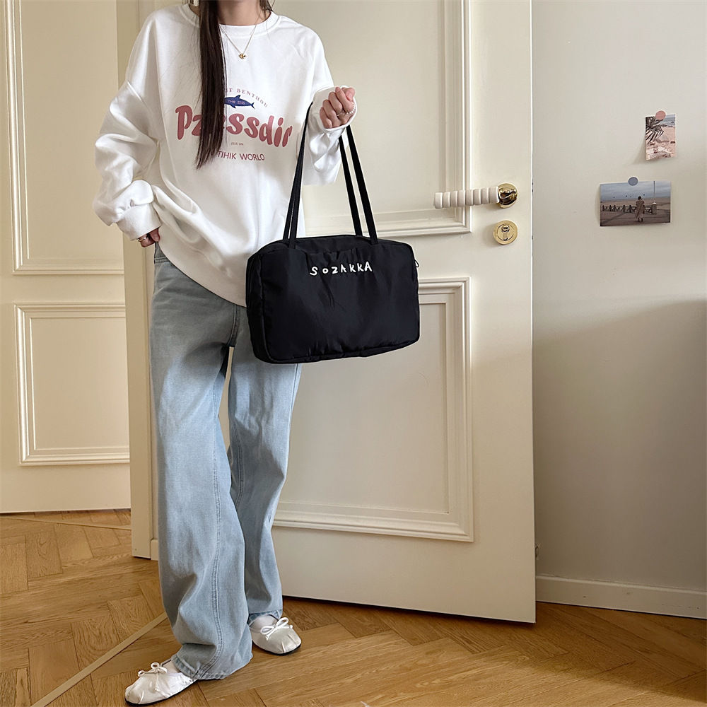 4861 College-style canvas bag for women, 2024 new niche underarm bag, casual large-capacity single-shoulder tote bag Specification drawing