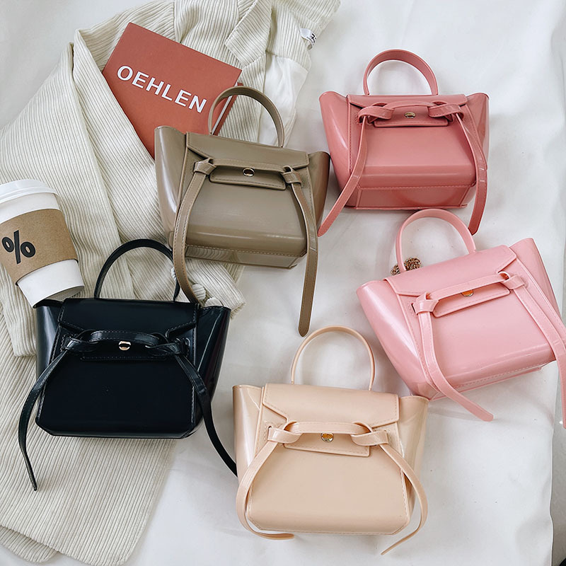Spring/Summer 2025 new mini bag, jelly bag, pico catfish bag, fashionable single-shoulder, crossbody, hand-held wing bag full figure