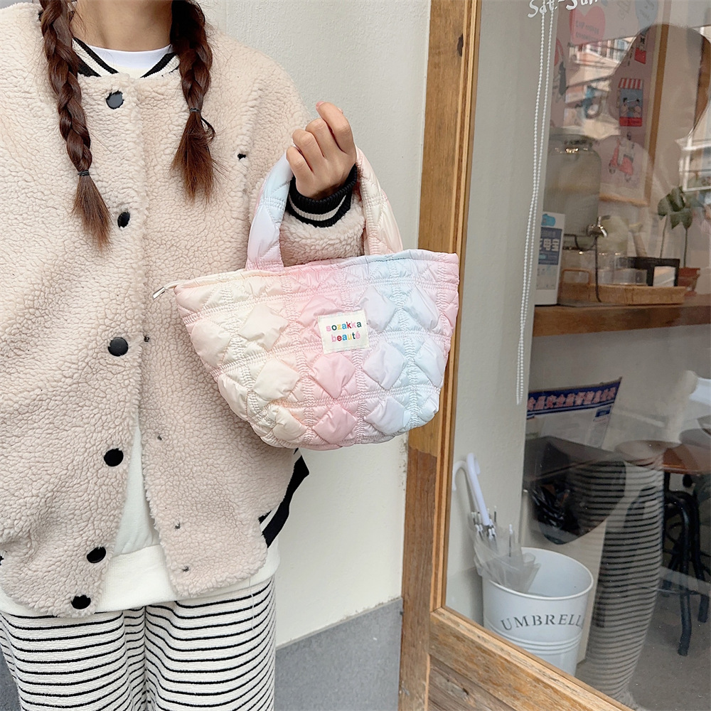 311181 South Korea 2023 New Cloud Bubble Pleated single-shoulder crossbody Underarm Tote Commuter handbag Specification drawing