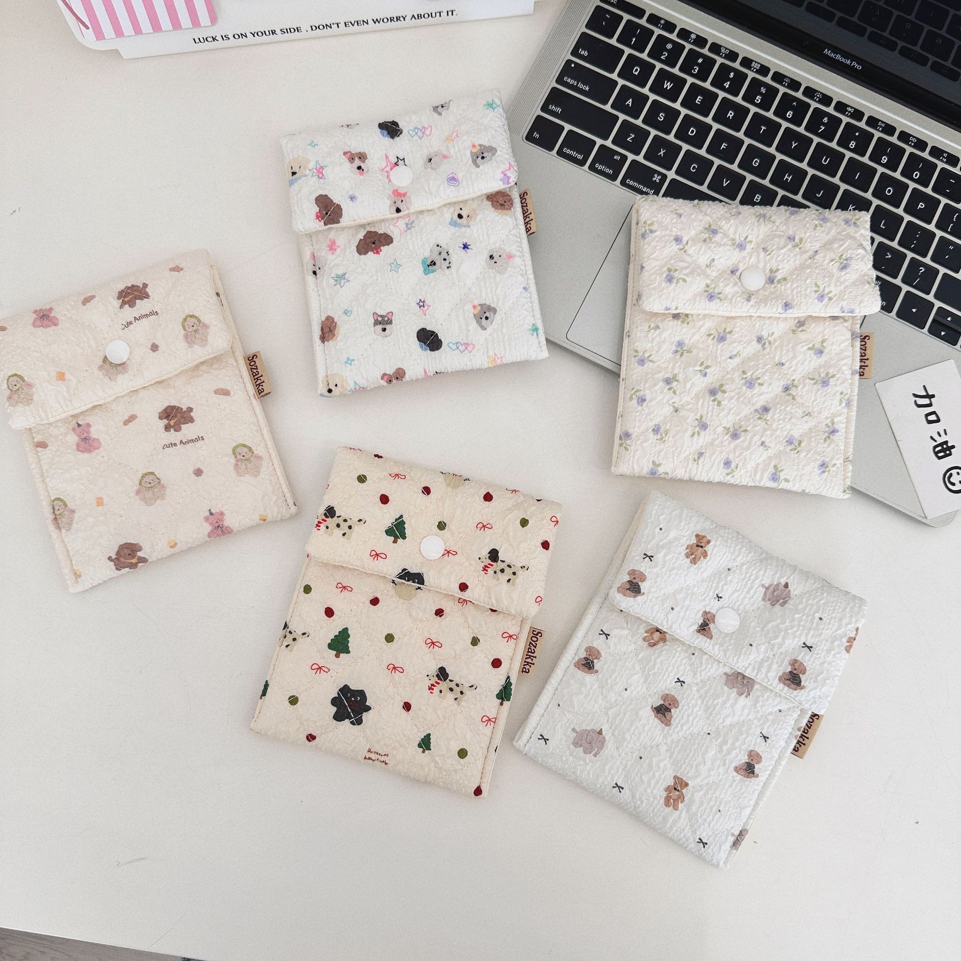 46271 Cute Sanitary Napkin Storage Bag, embossed Cartoon bear Sanitary Bag, Portable Storage bag for Going out, Makeup Touch-up bag Application Scenario