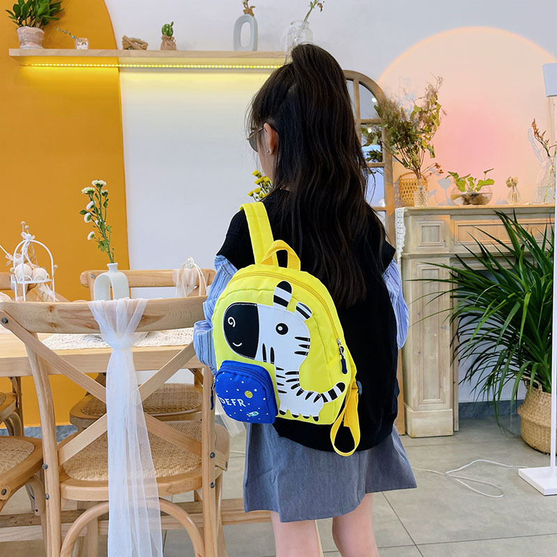 Children's Bag 2021 New Cartoon cute animal backpack, stylish Girls' kindergarten schoolbag, baby small backpack details Picture