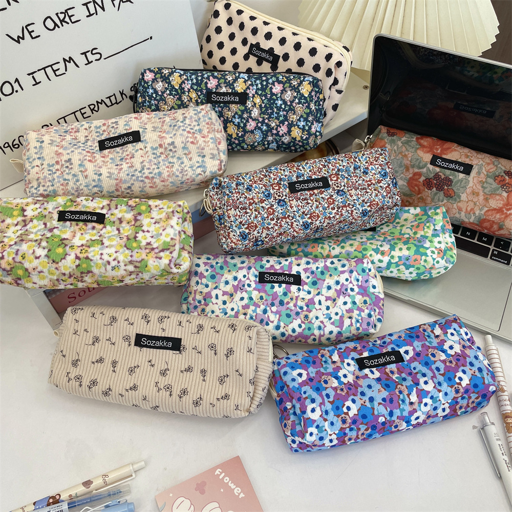 411273 New retro floral print stationery box, large capacity, student class portable storage pen case, makeup bag for girls Specification drawing