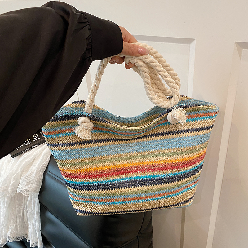 Korean version underarm tote bag for women 2025 Summer New color-blocking fashion tote bag, trendy straw woven casual single-shoulder bag full figure