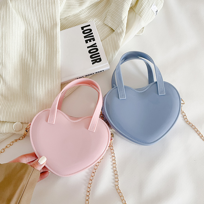 Bag Girl 2025 Summer New Trendy and fashionable jelly Bag, Korean version, popular and versatile, mini single-shoulder crossbody bag with a heart details Picture