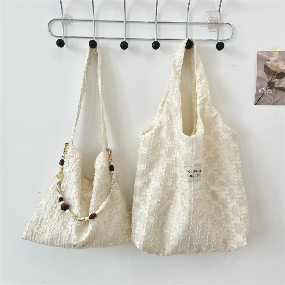 53144 Korean-style design jacquard vest bag, three-dimensional small flower beaded underarm bag, female student single-shoulder bag Specification drawing