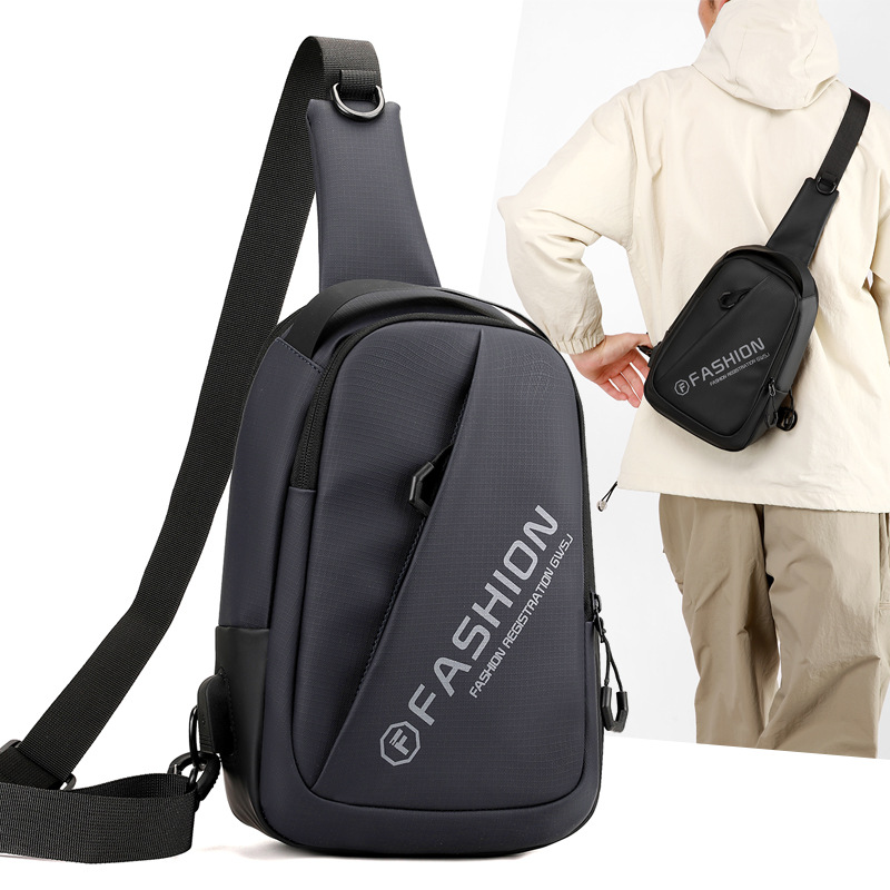 New men's trendy handbag with large capacity, lightweight and versatile shoulder bag, outdoor sporty and fashionable crossbody bag full figure