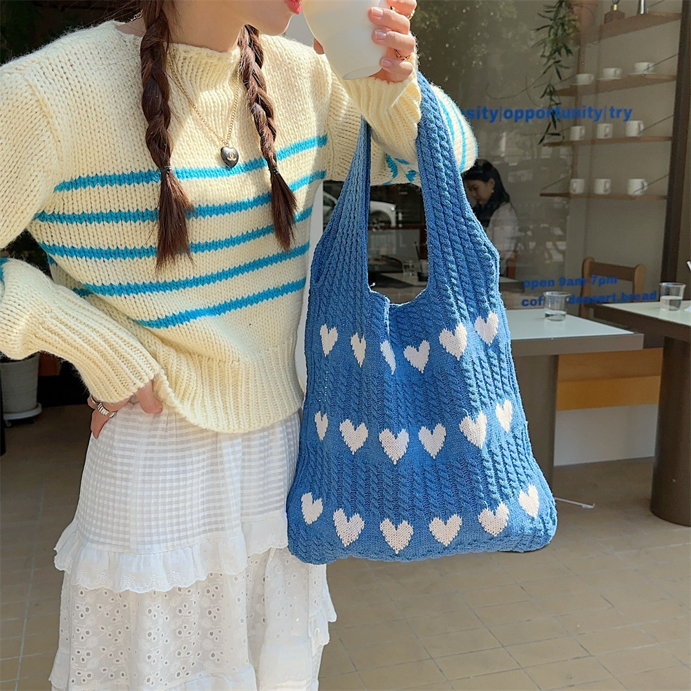 310161 Knitted heart-shaped Wool Bag for Women 2023 Autumn/Winter new single-shoulder handbag, portable tote bag for shopping details Picture