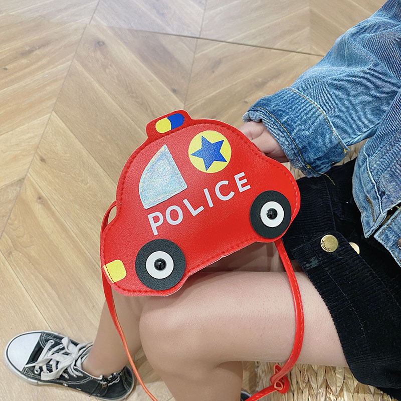 The 2024 new cute cartoon little bag for children, a creative and personalized crossbody bag, and a cute baby coin purse details Picture