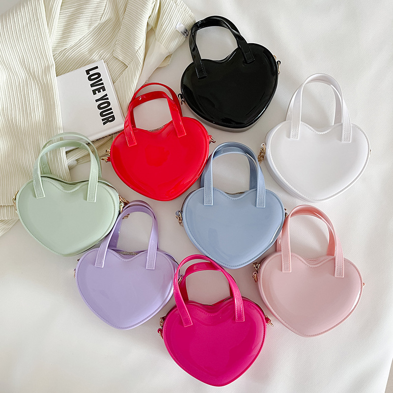 Bag Girl 2025 Summer New Trendy and fashionable jelly Bag, Korean version, popular and versatile, mini single-shoulder crossbody bag with a heart full figure