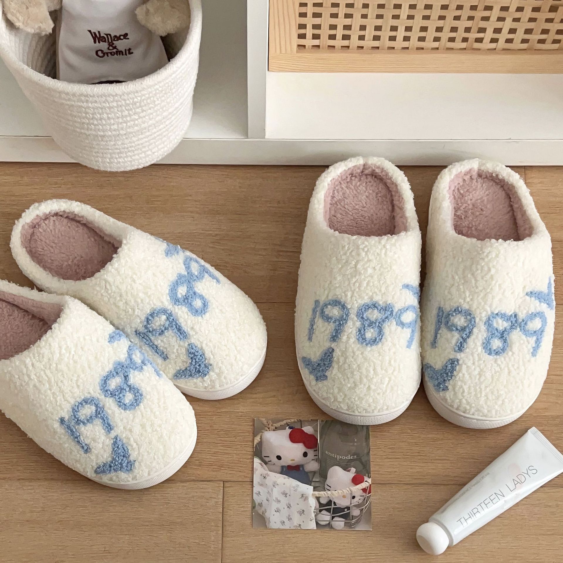Simple couple style plush slippers, cotton slippers, thickened and warm for autumn and winter, indoor thick-soled anti-slip postpartum shoes for women full figure