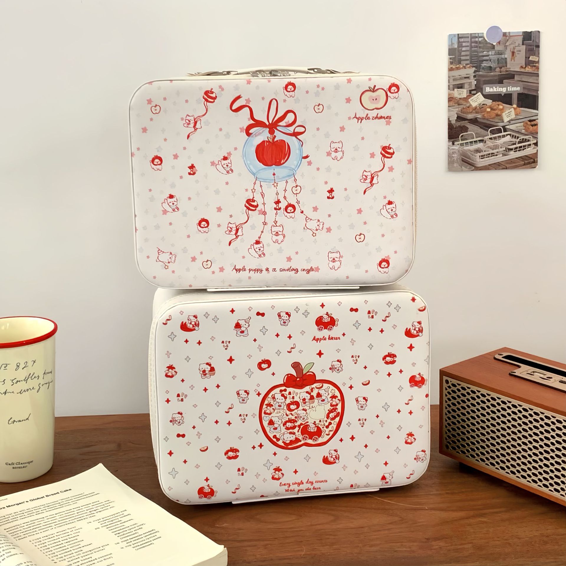 Cartoon Apple makeup bag, original women's makeup box, high appearance level, large-capacity skin care product storage, portable makeup box details Picture