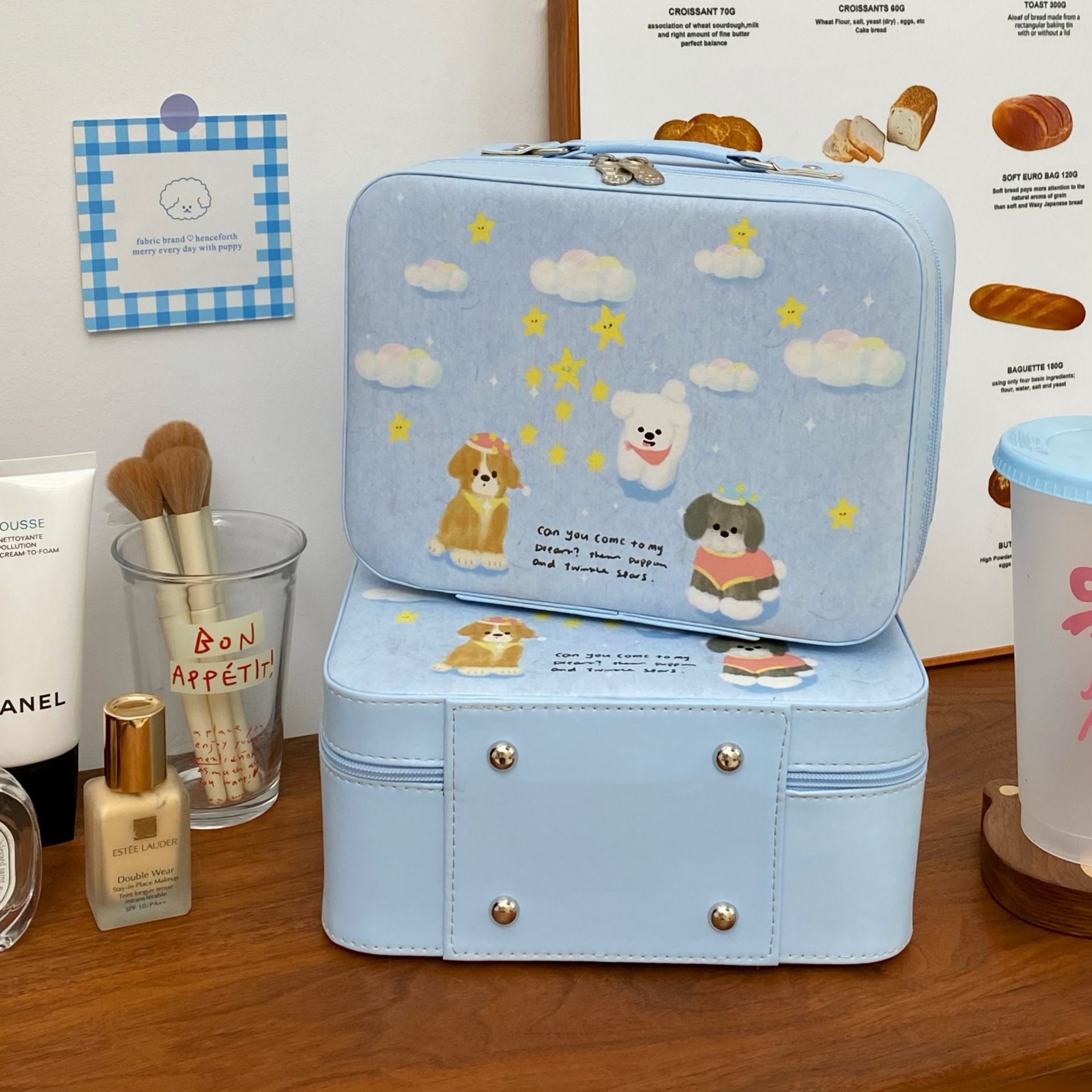 Cartoon Puppy Makeup Bag 2025 New style makeup box, high appearance level, large capacity skin care product storage, portable makeup box details Picture