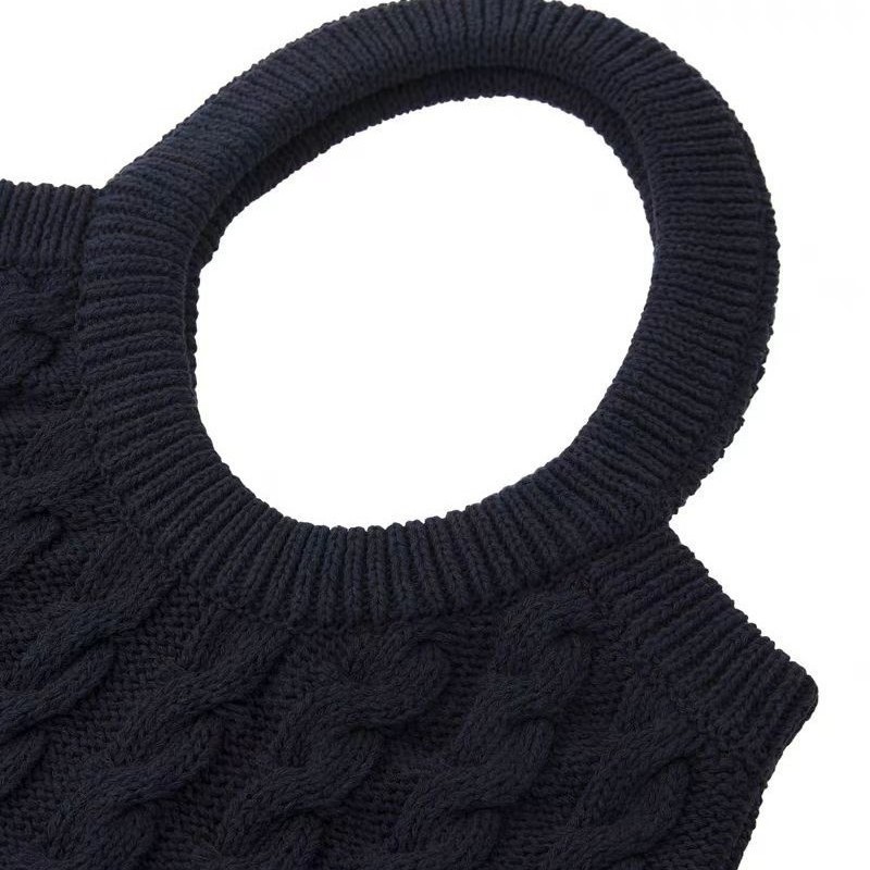 The Korean version of Instagram's niche new women's knitted bag, underarm single-shoulder bag, handbag and tote bag are simple and fashionable Specification drawing