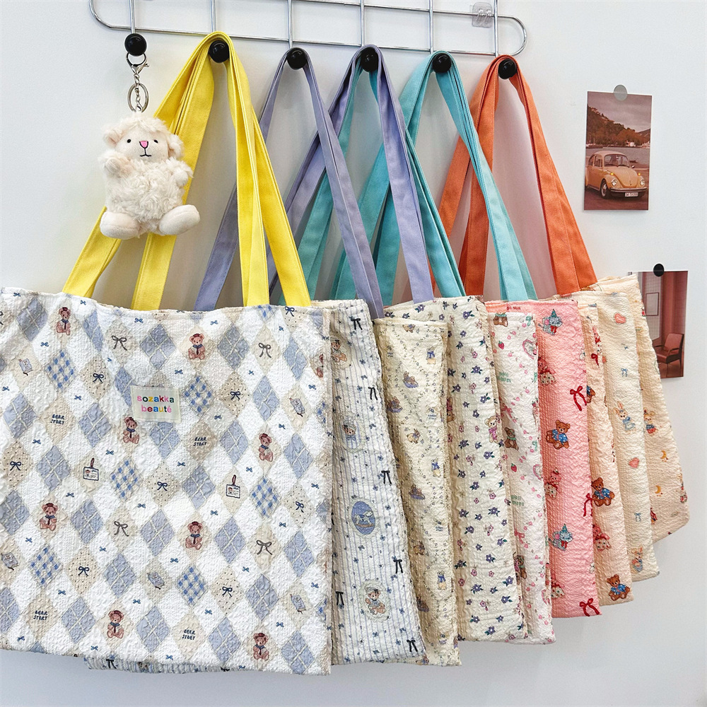 4431 Korean-style soft and cute embossed canvas bag with a girlish heart, single-shoulder double-layer bag, large capacity student schoolbag full figure