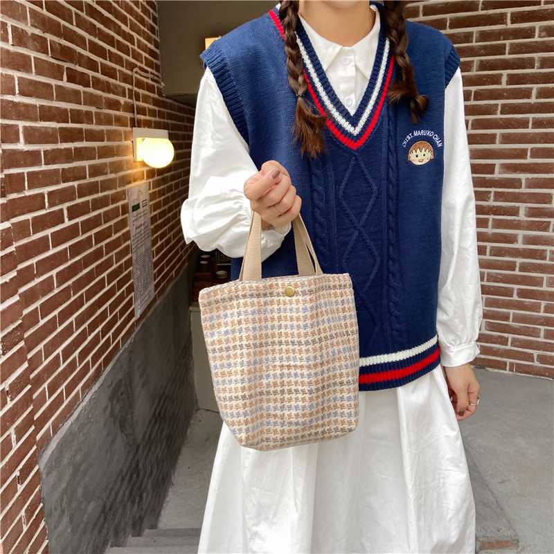 08181 Japanese-style woolen checkered bento bag, ins Korean-style handbag, fresh women's walking lunch box, small handbag wholesale details Picture