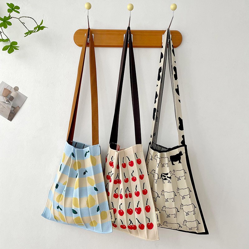 Designer's niche color-blocking pleated knitted bag, single-shoulder bag, foldable knitted bag, women's crossbody bag, women's single Specification drawing