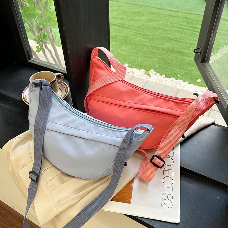 2023 Self-made zipper dumpling solid color Tote fashionable, casual, versatile and artistic single-shoulder crossbody canvas women's bag full figure