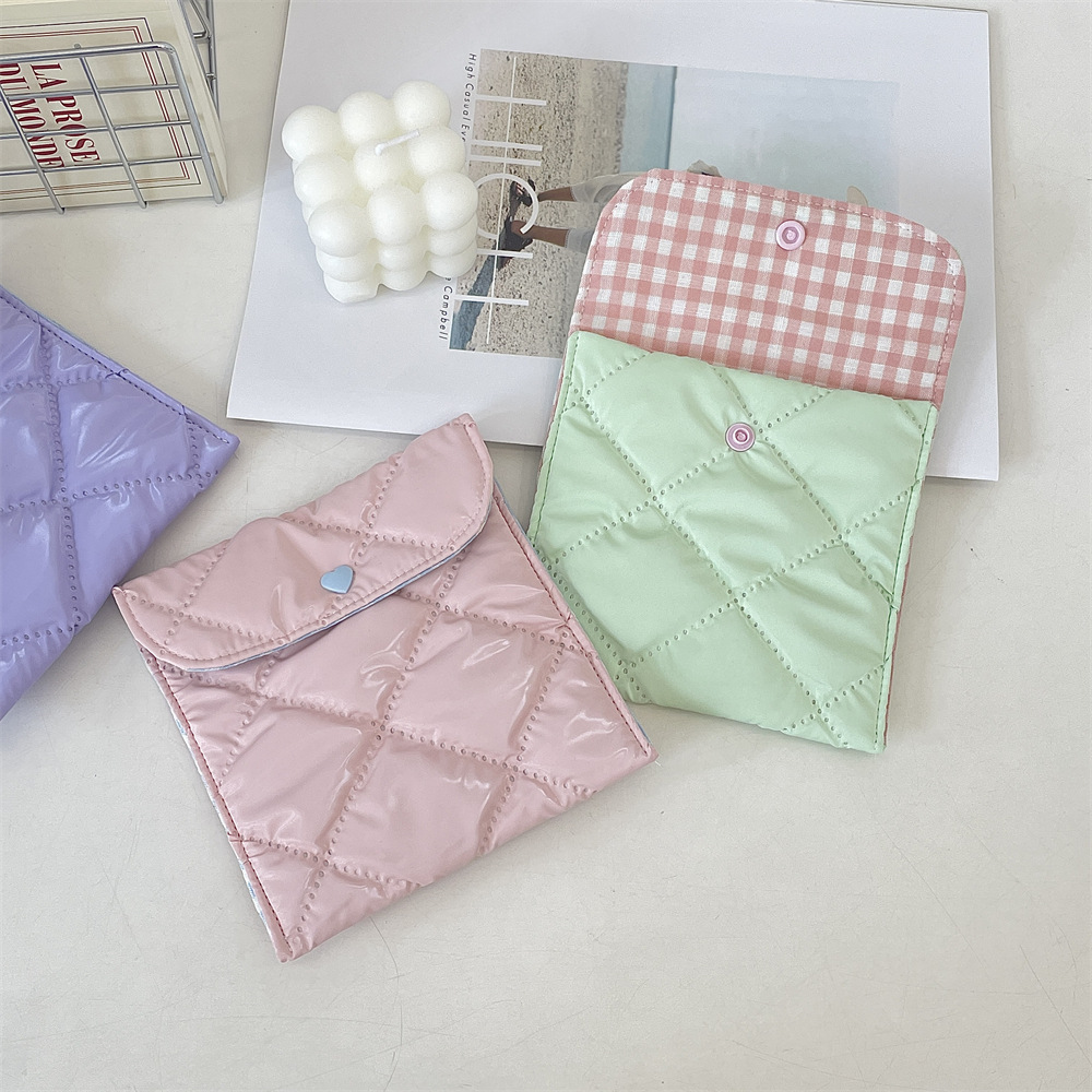 5382 ins Sanitary Kit Storage Bag for female Students, portable sanitary Napkins, Menstrual kit, loose change, Sanitary napkins Storage Specification drawing
