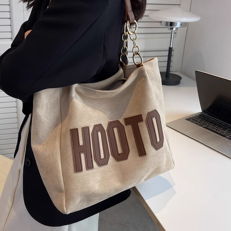 Best-selling women's bags, large-capacity bags, 2023 new Korean style popular letter college student class shoulder bags, tote bags Item Picture