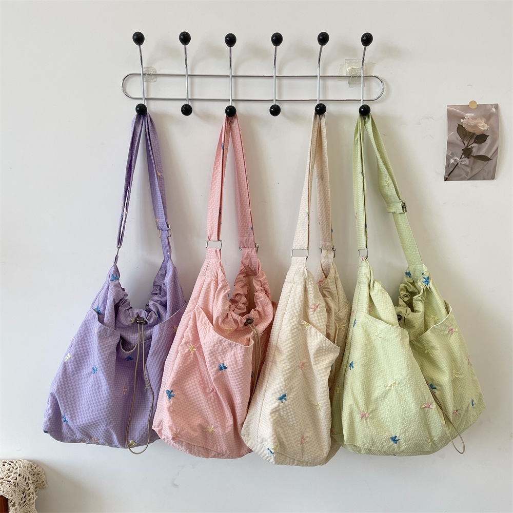 53201 Spring/Summer New style fresh and versatile embroidered bow single-shoulder bag, checkered underarm bag, laid-back canvas bag full figure