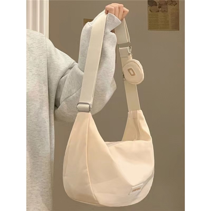 Ins-style large-capacity canvas bag, women's summer-style casual nylon waterproof single-shoulder bag, college student class crossbody bag details Picture