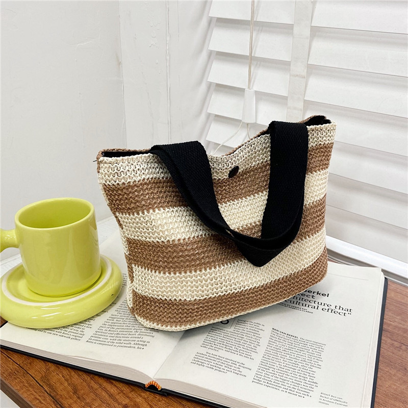 Straw-woven single-shoulder bag for women, new summer casual bag for middle-aged and elderly moms, simple lunch box handbag, export version Specification drawing