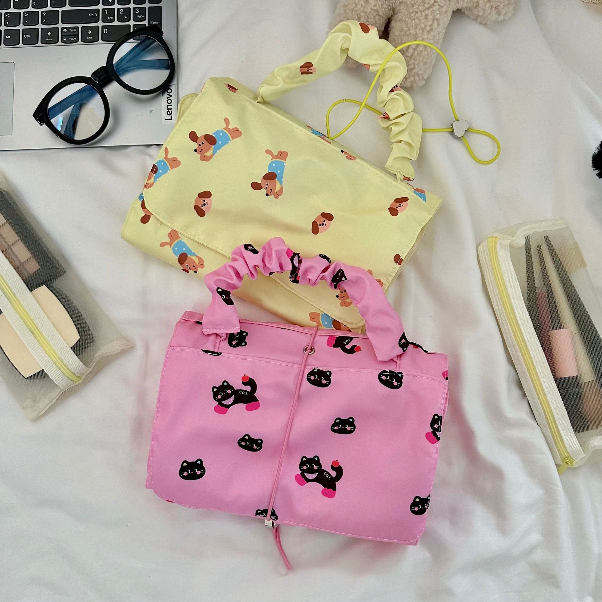 Cartoon elastic detachable makeup bag for women 2025 new model, portable for going out, large-capacity zoned storage bag, washbasin bag Specification drawing